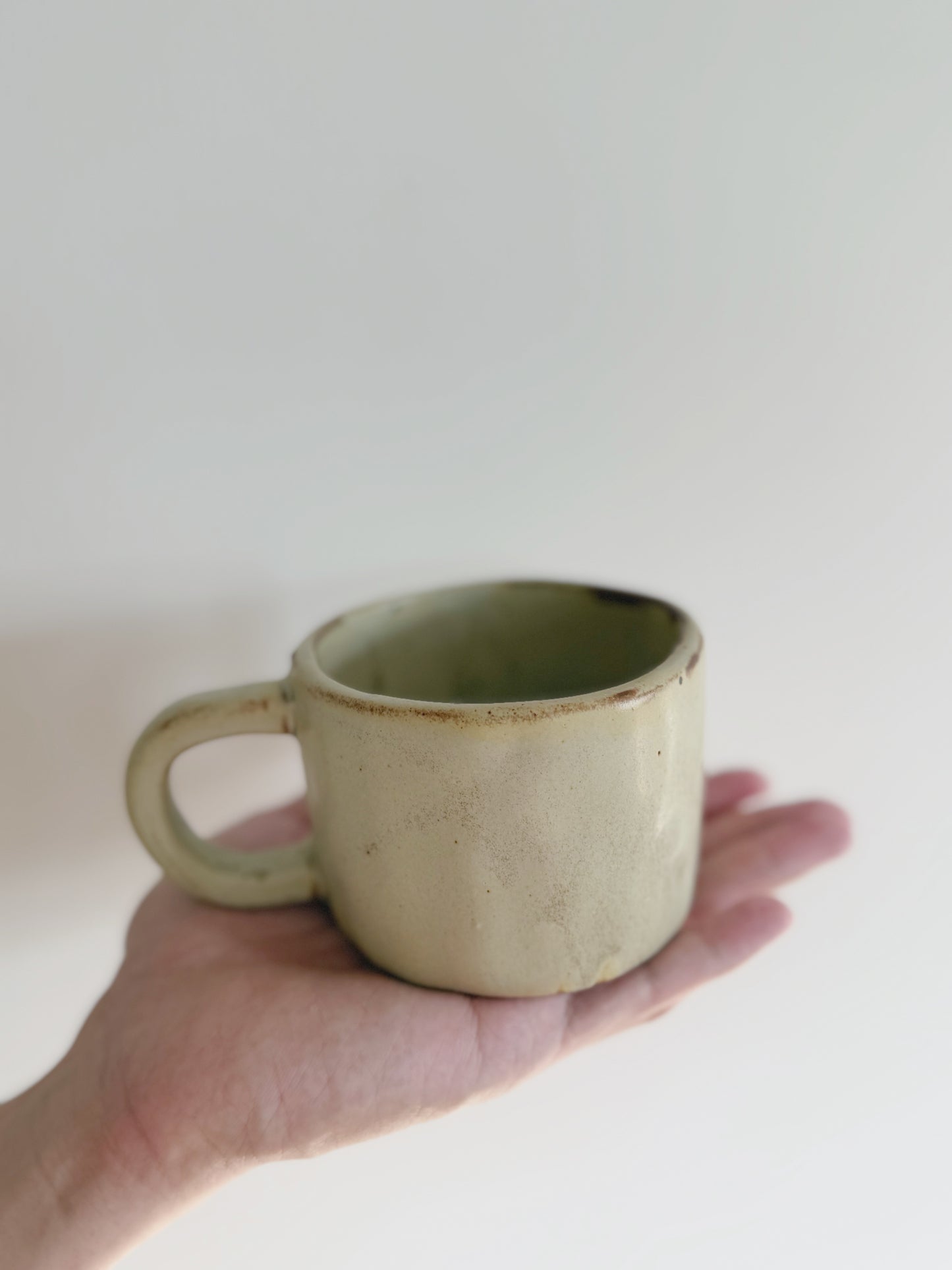 AS-IS: Vintage Ceramic Mug