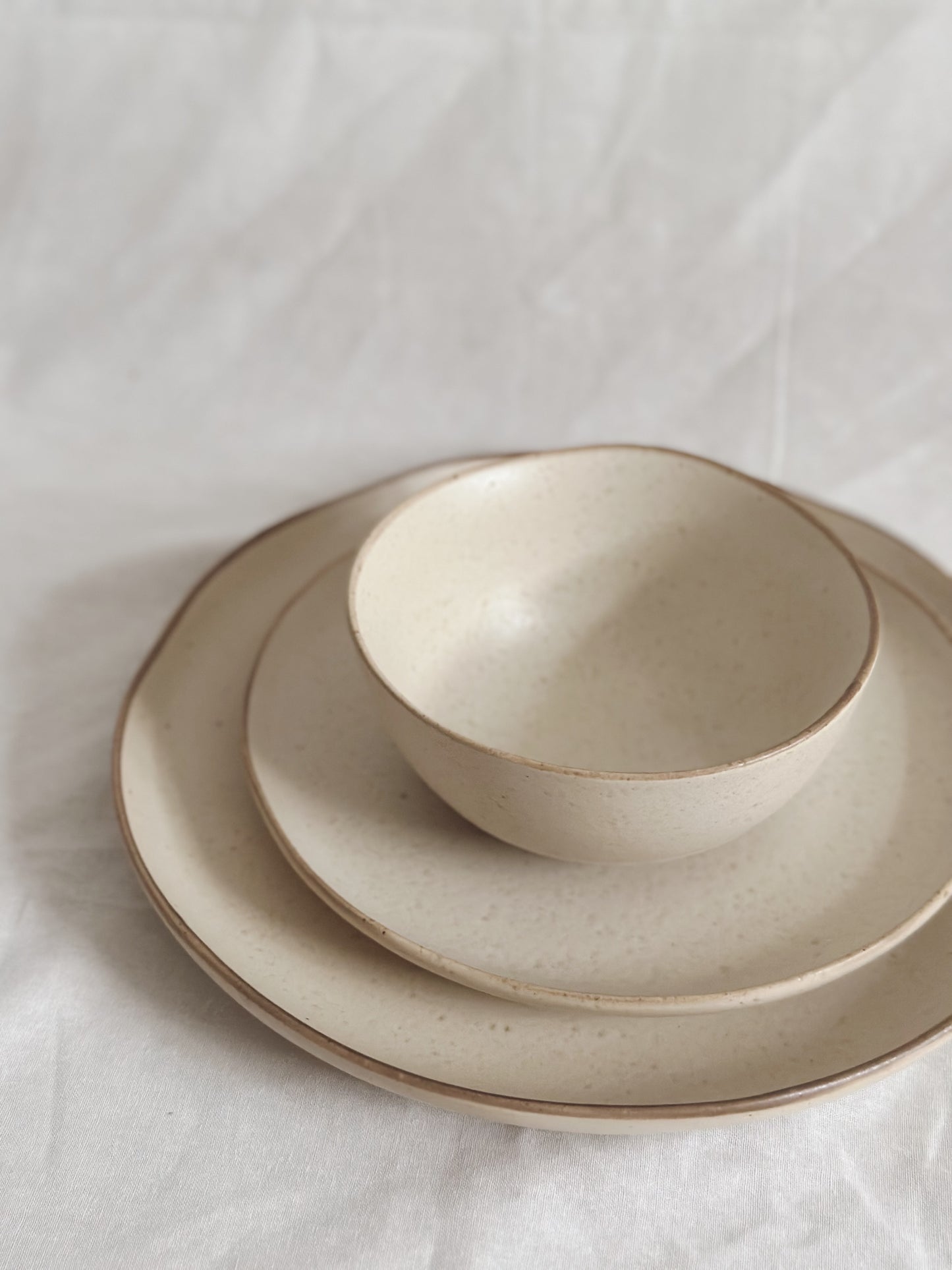 Freya Plates - 2 Sizes